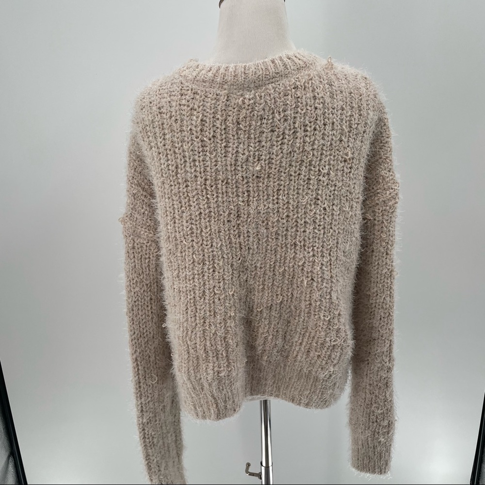Candie’s Woman’s Sweater - Picture 3 of 4